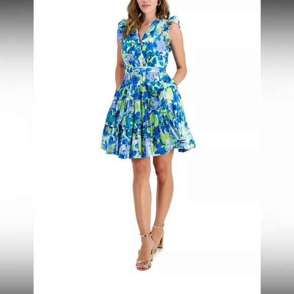 Taylor Dresses & Skirts - Taylor Blue Floral Printed A-Line V-Neck Dress Size Large